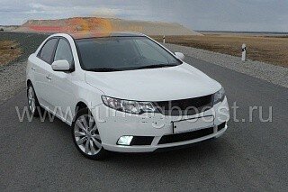 Решетка радиатора SPORT (с сеткой) KIA CERATO